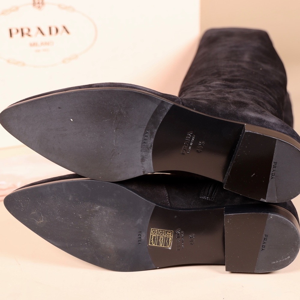 Prada Suede Boots -  New Never Worn! - Picture 5 of 5